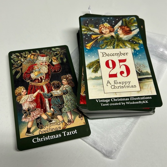 Christmas Tarot - Picture 1 of 4